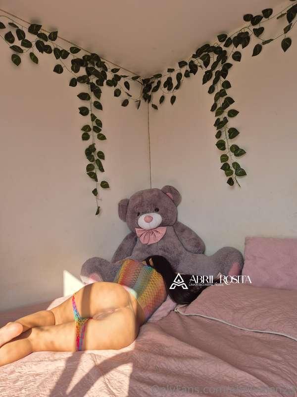 Acuéstate a mi lado un rato 🙈❤️