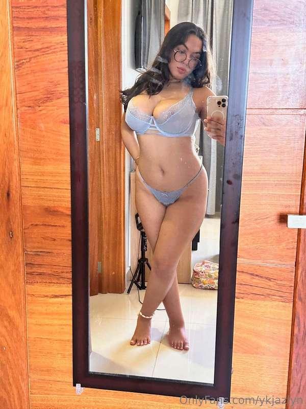 Good Morning love! can we go to the shower together?😏😏