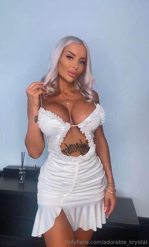 All white 🥰