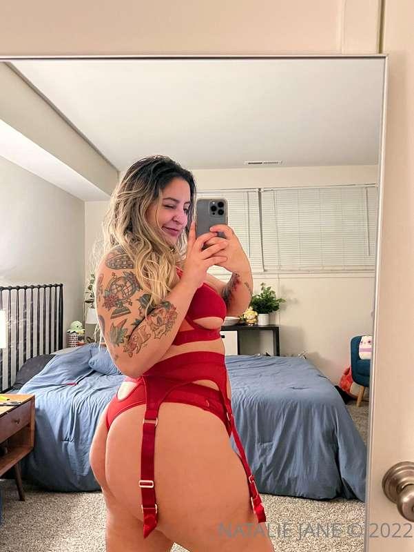 are mirror selfies still in?