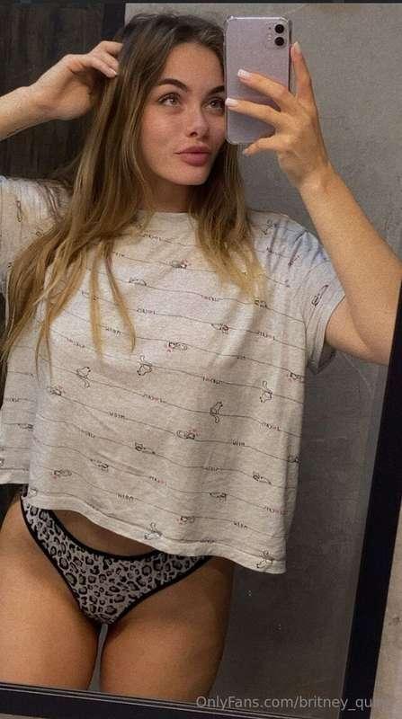 @roger_milanaHello 🫶🏻 I'm a sweet and horny girl. I'm @roger..