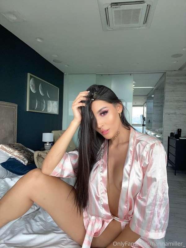 👀