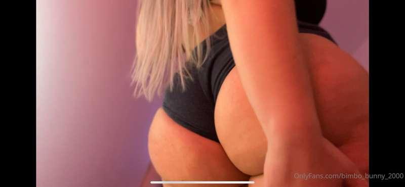 Filmed a 27 minutes Ass Worthship Video 🥰🥰 I am not at Home ..