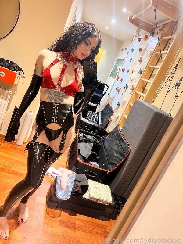 lydiablackxo image #1
