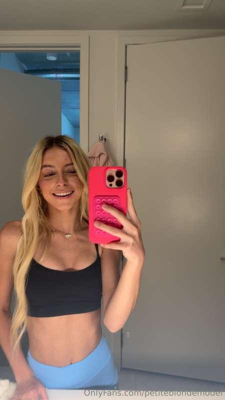 drop 10$ here for a video in ur dms rn 💗
