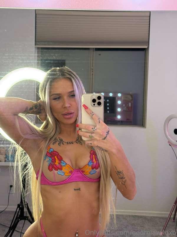 Tonight only…Anyone who tips $20 gets my dirtiest BG tape ye..