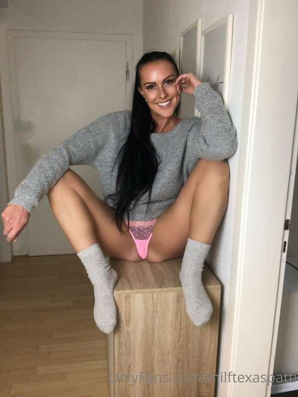 Would you like to spend your afternoon between my legs? 😏