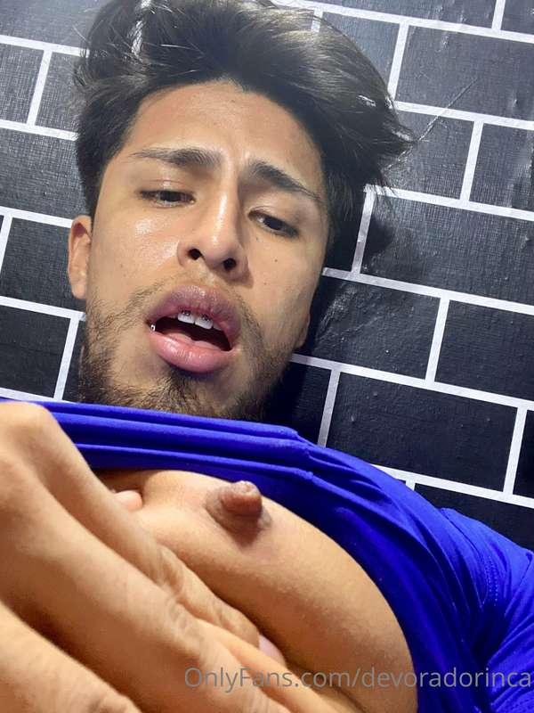 Nipples // pezones 😈 @devoradorinca