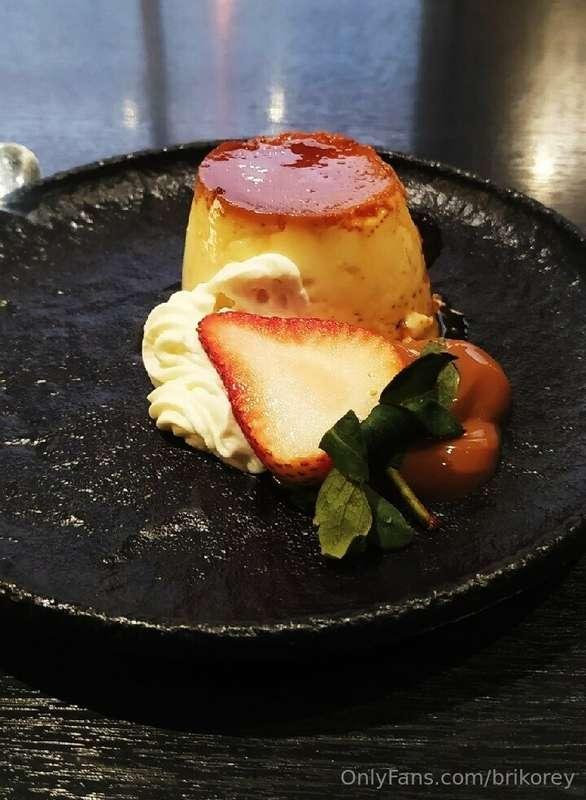 It's time for dessert... 😋😍🍮But I like to enjoy it in a diff..