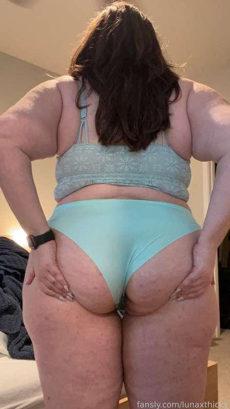 lunaxthicky image #1