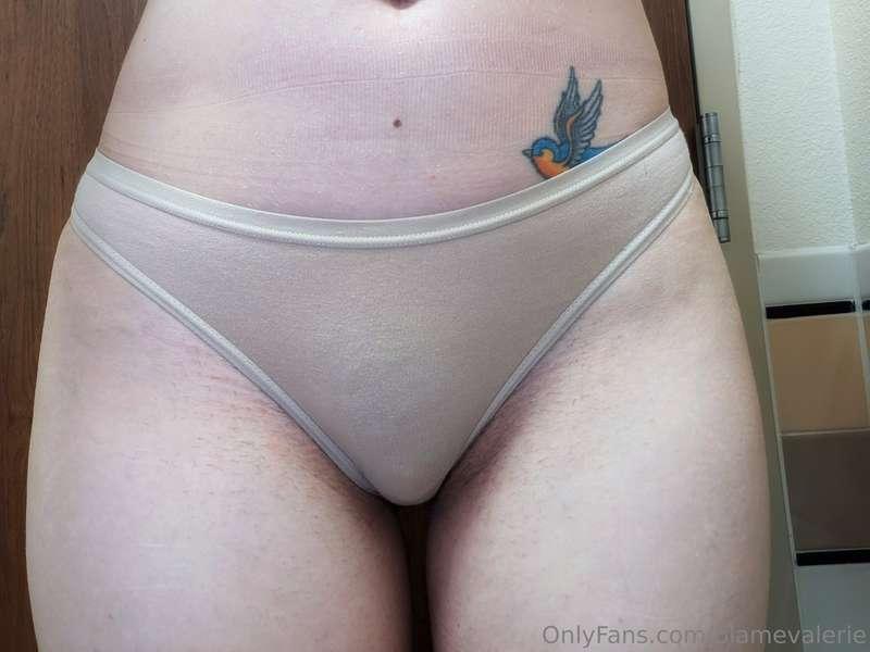 Panties of the day! So you prefer something plain and simple..