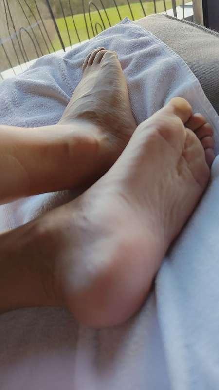 tinyfemboy image #2