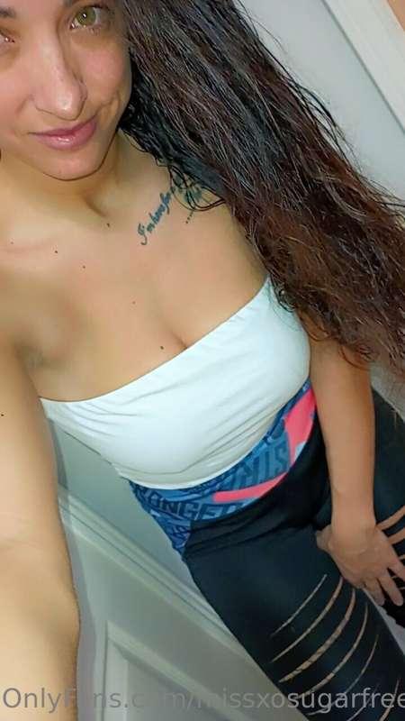 You should see the before shower picture and during shower f..