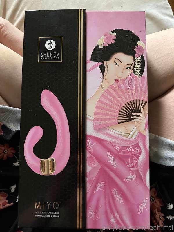 Who wants to watch 😉