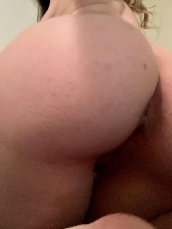 Cum keep me warm in the cold weather 🥶😉