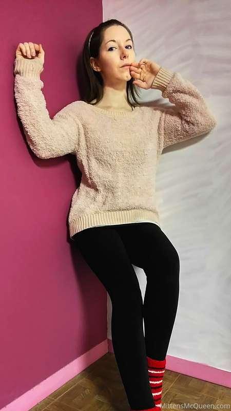 "Muted Pink" 
A fun set from before I cut my hair. <3