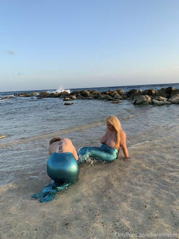 More topless mermaid photos with Sara Jay