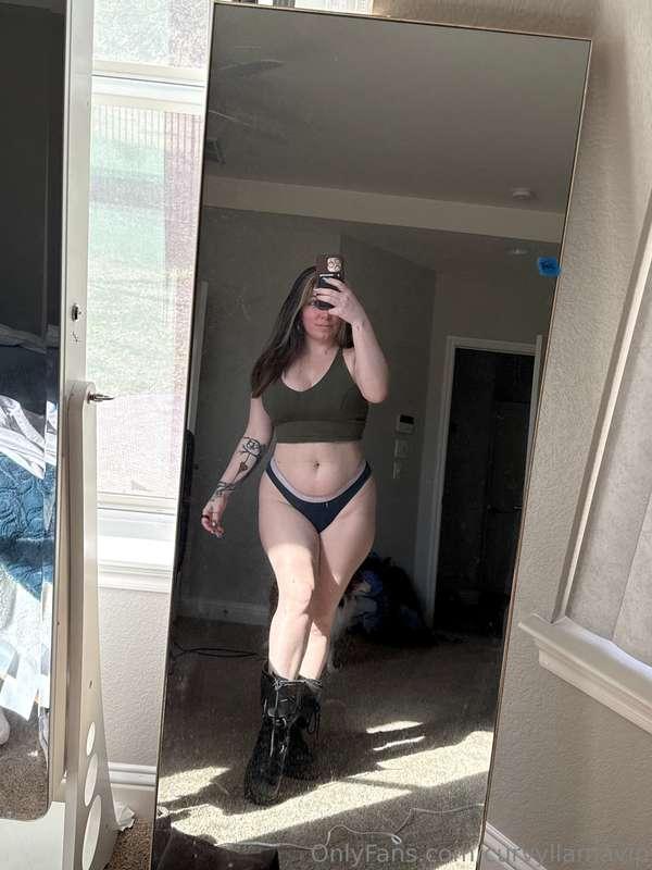 curvyllamavip image #1