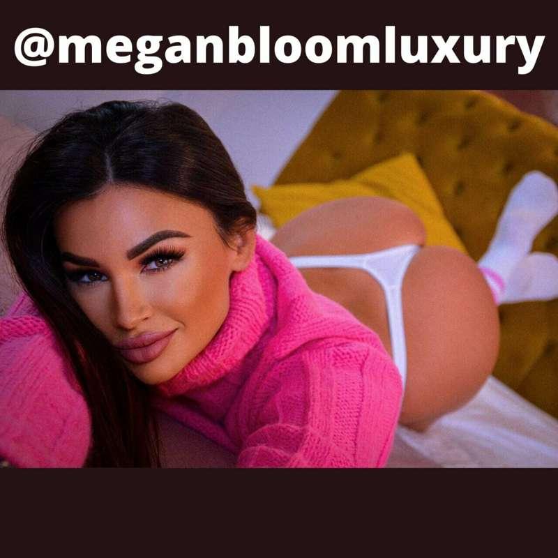 @meganbloomluxury HOT BODY for YOU IDEAS🔥🔅💙FOLLOW me AND STA..