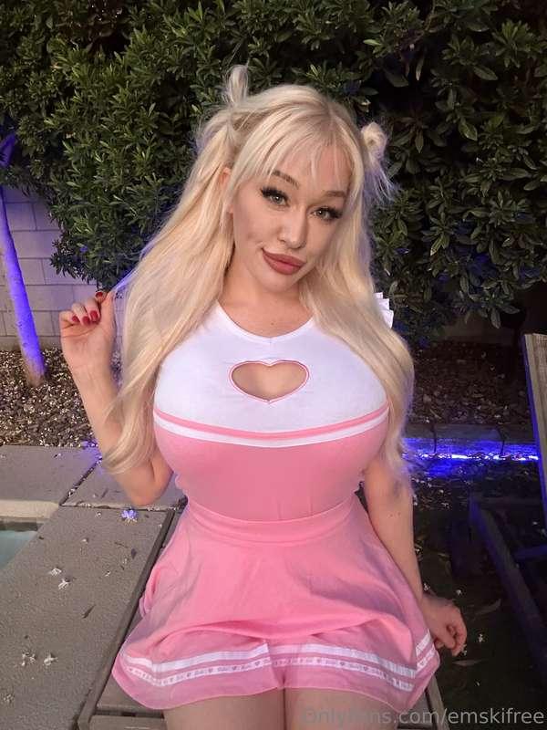 Pink outfit dress for Halloween! Wanna see what's under? 😈