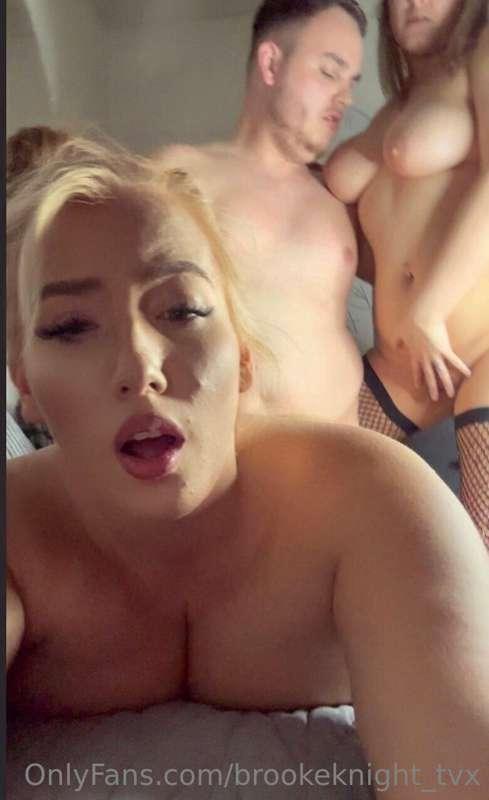 I like watching you make me cum 💦 @mrknightof @babyviolaxx