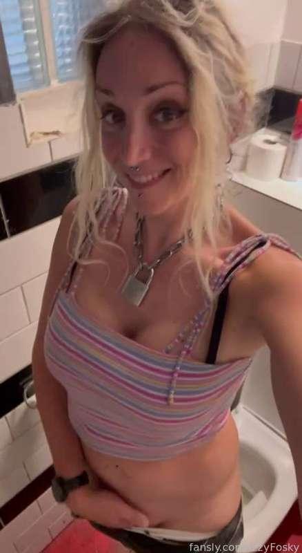izzyfosky image #3