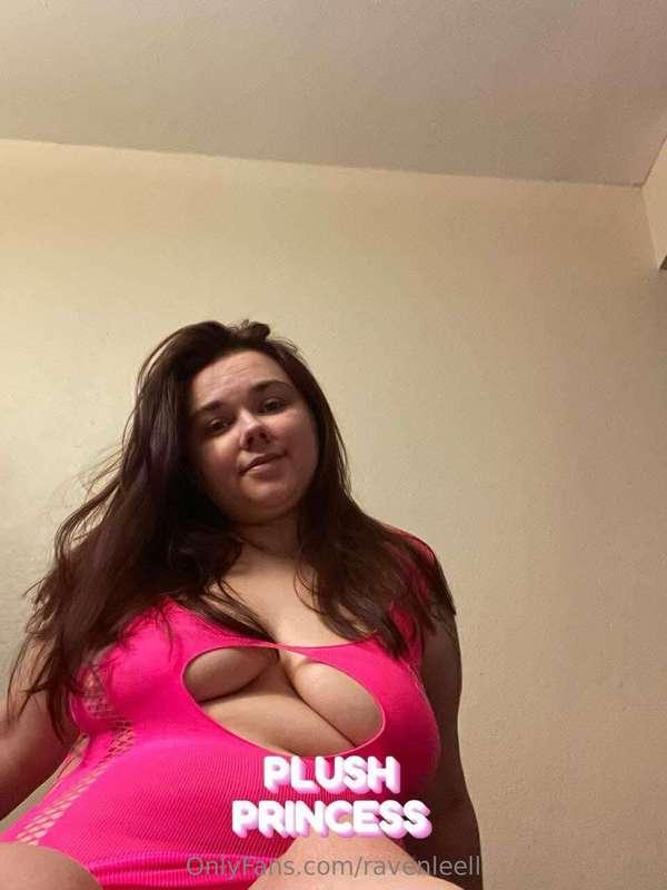 Birthday slut 🎂 @plush_princess_vip