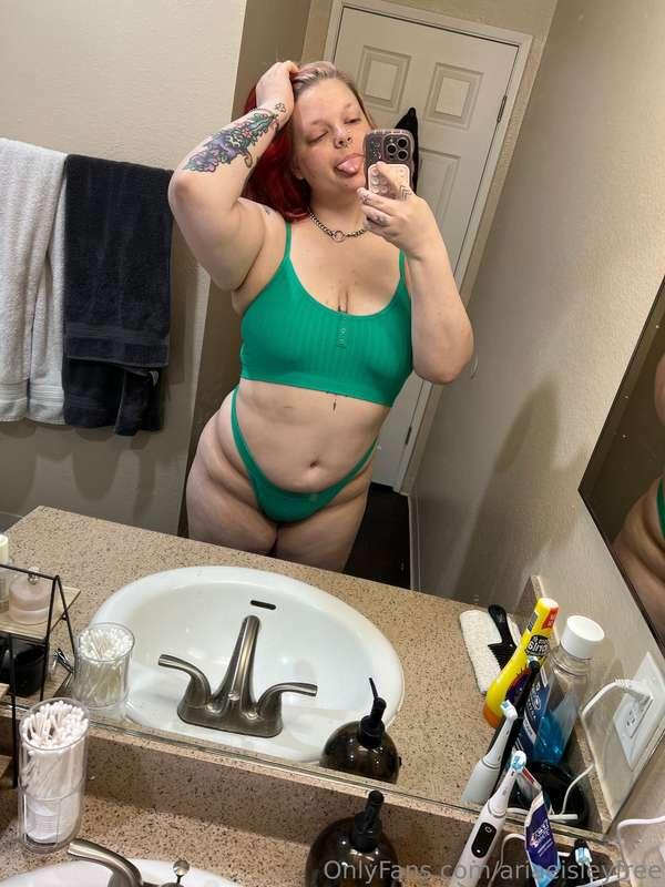 if you wish i was naked in these photos you should check out..