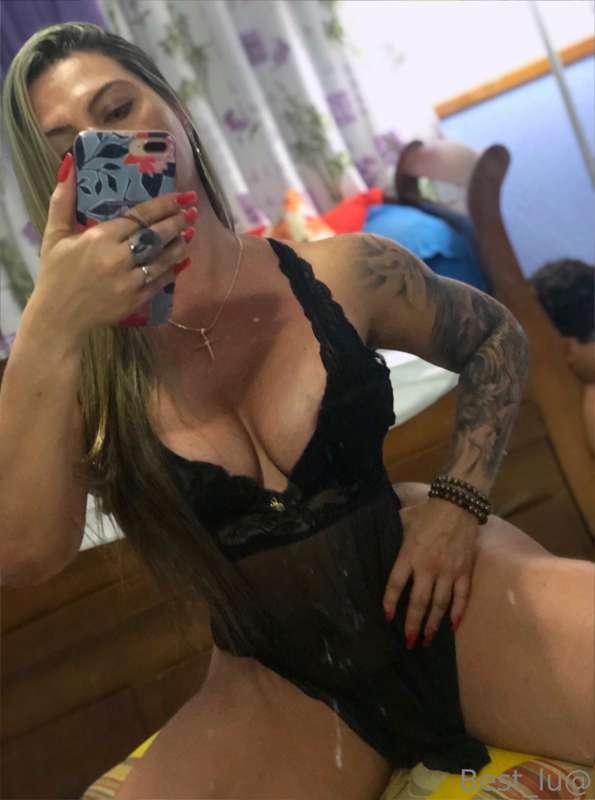 🤳✅