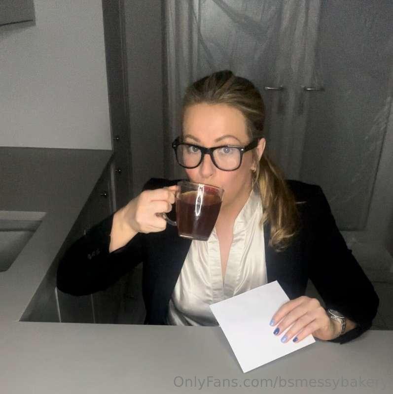 bsmessybakery image #0