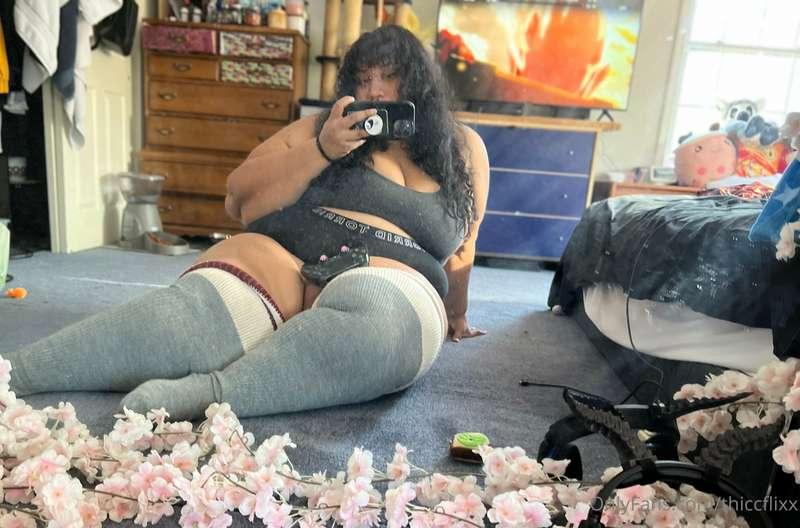 Fuck me while I play video games? 🥰