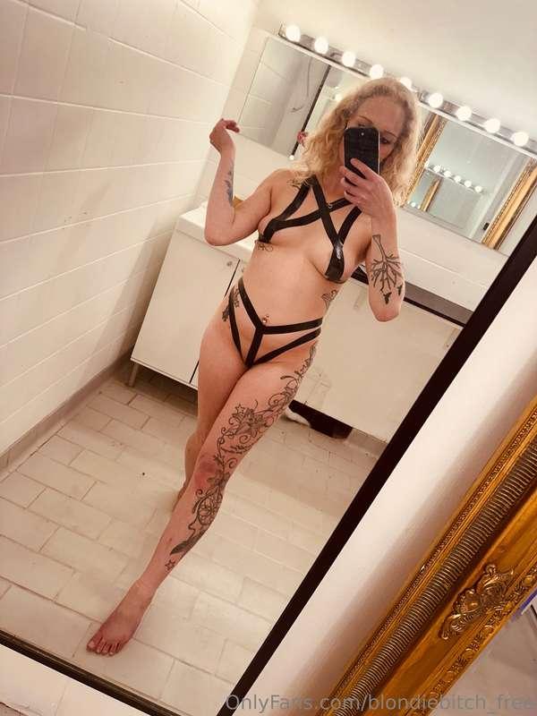 New new🤤🤤 @blondiebitchdk