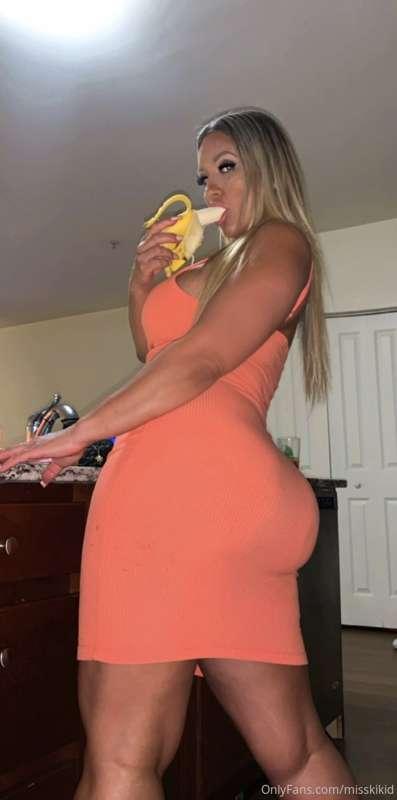 🍌👄