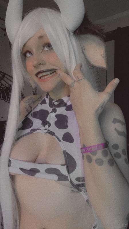 MOOOO!!! Did I scare you 🐮