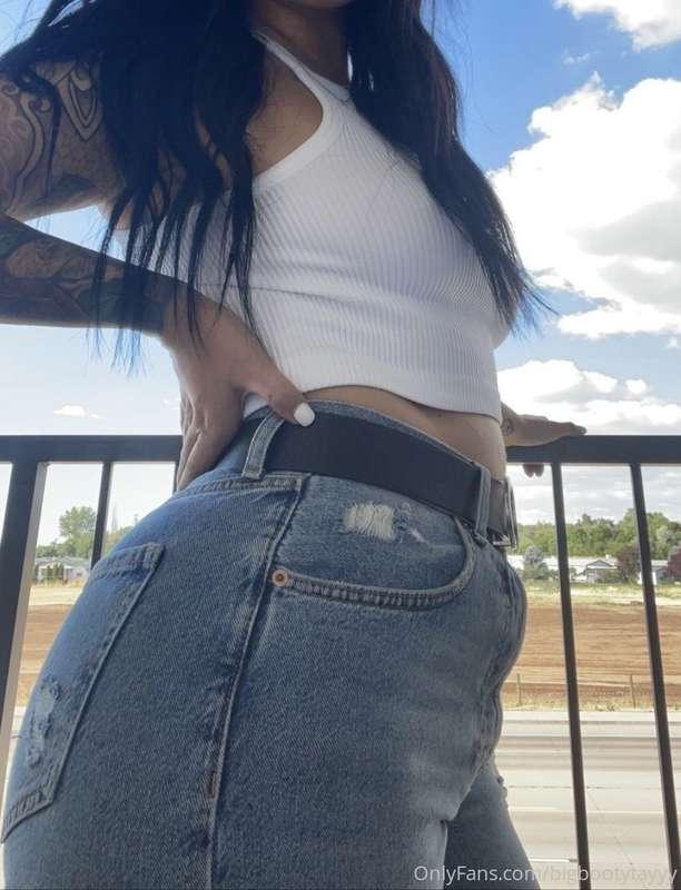 Should I make a video of me getting jeans over my fat ass. 🥵..
