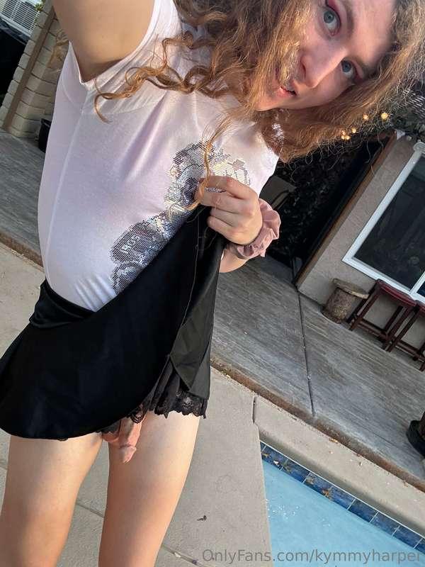 Hanging out of my skirt 🍆 is the thing that will make you cu..
