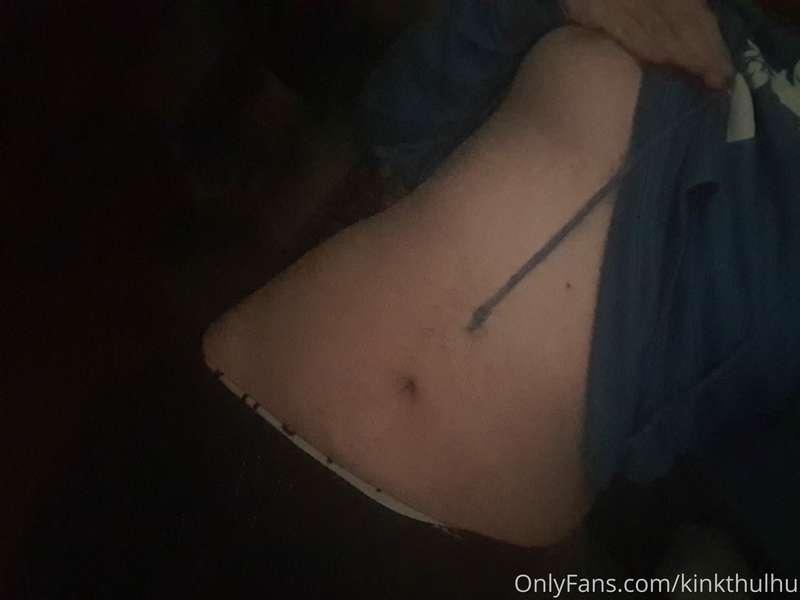 very dark spooky 6am tiddy/tummy shot gone wrong gone sexual..