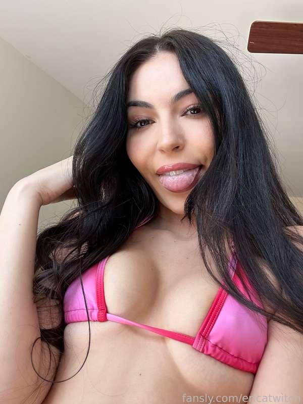 ericatwitch image #1