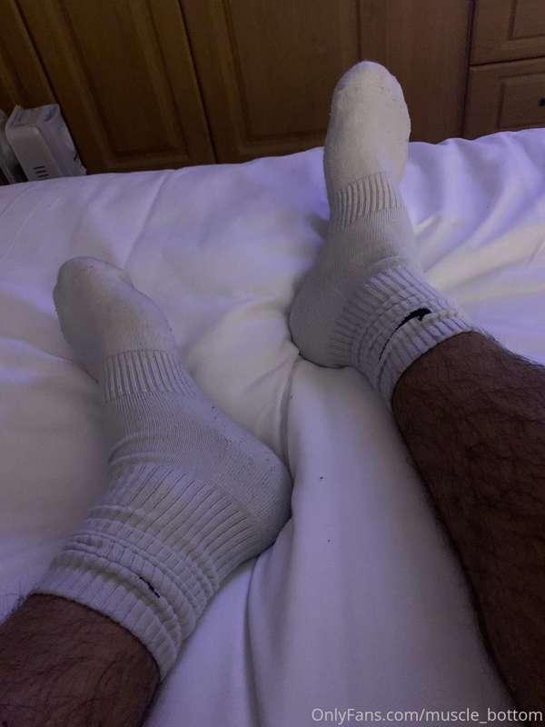 So loads of people tell me they really like my white socks, ..