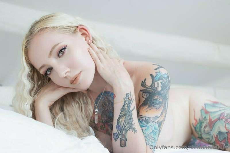Lay with me, I know you want it…