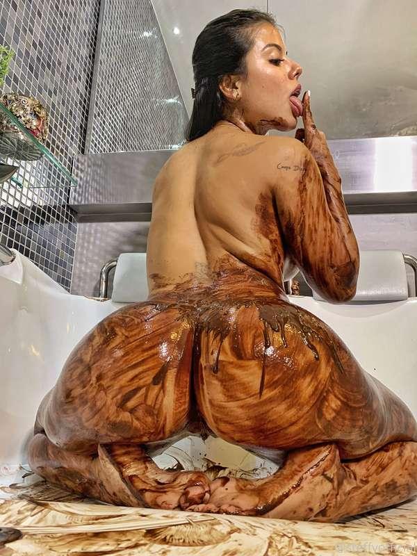 I need you to clean me up with your 👅or add some milk to thi..