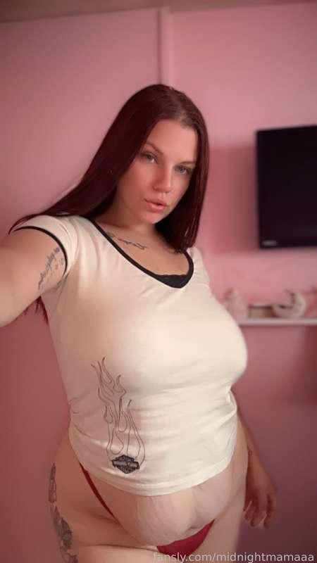 you need some of this in your life 💋.









#bigtits #bigareolas #cleavage #redhead #MILF #chubby #nude #nsfw #worship #tittyworship #mommymilkers #saggy #saggytits #blueeyes #sexy 