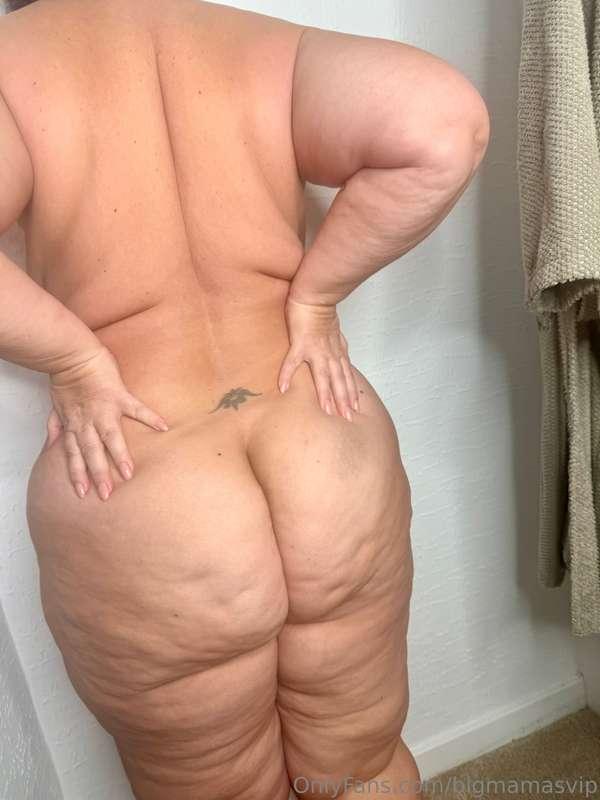 Are you an ass kind of guy? 