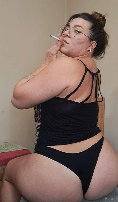 I need to exercise my butt again, can you help me?