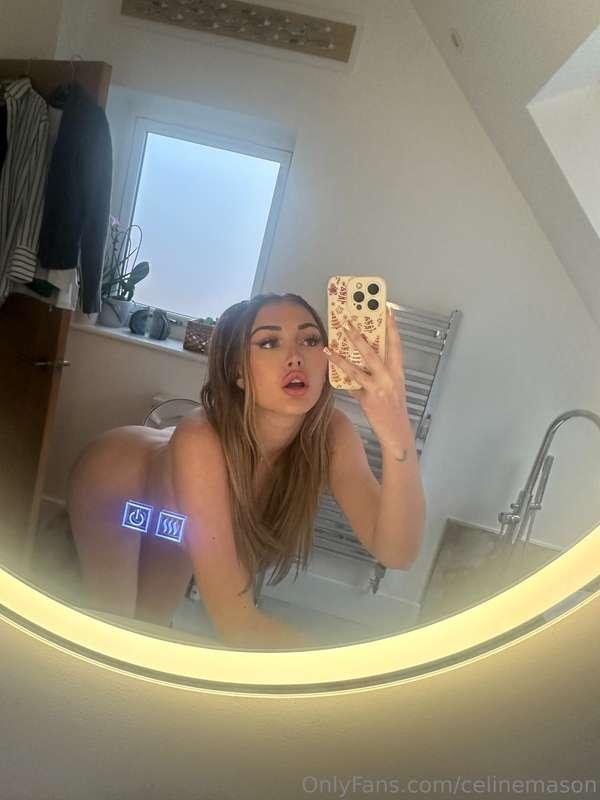 celinemason image #0