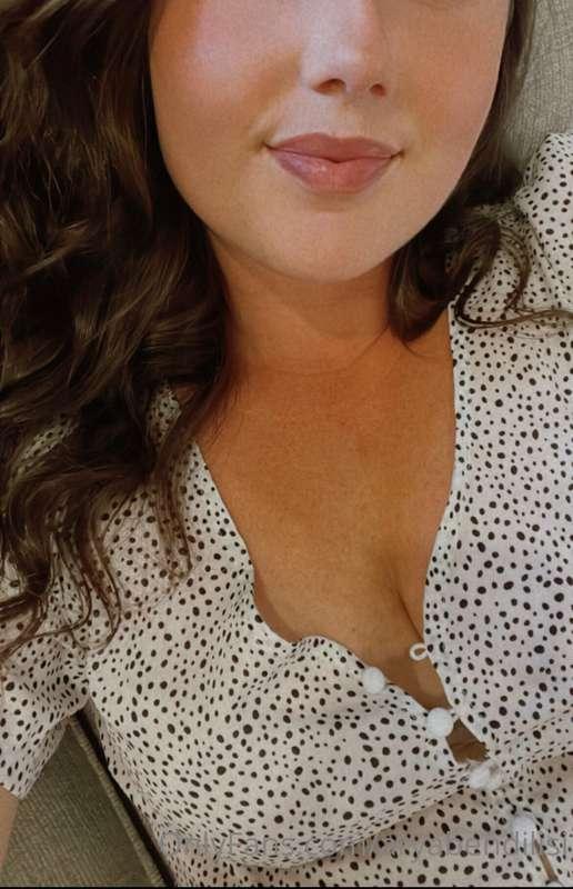 Monday has me feeling the blues, but it’s at least a short w..