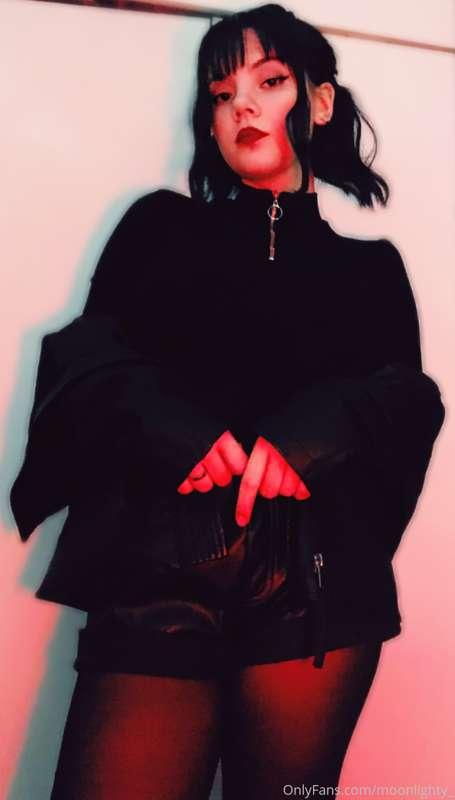 moonlighty_ image #1