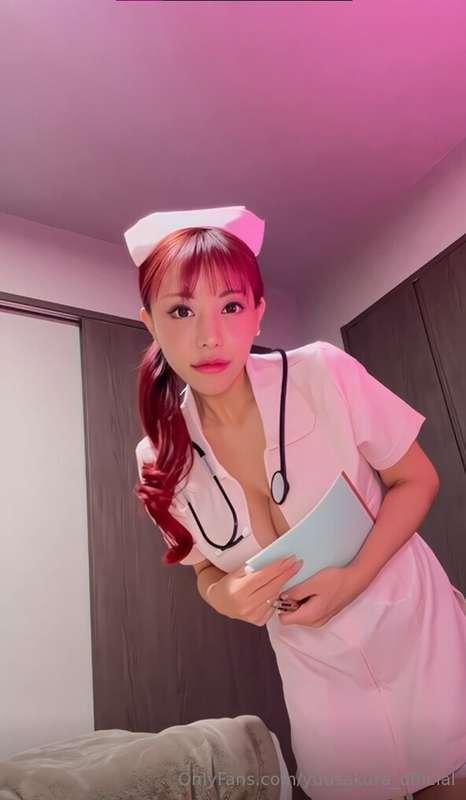 Doctor Yui is always ready to take good care of you😏💋 And wo..
