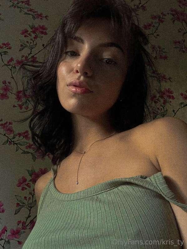 🔥𝗙𝗥𝗘𝗘 𝗢𝗡𝗟𝗬 𝗡𝗢𝗪🔥 FINALLY 18 @18y.o_kaitlin make FREE SUB FOR ..