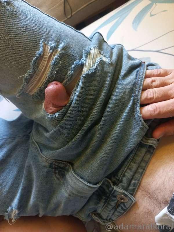In Love with my husband dick 👅😍 
So yummy 😋🔥
1 fhoto 
1 vide..